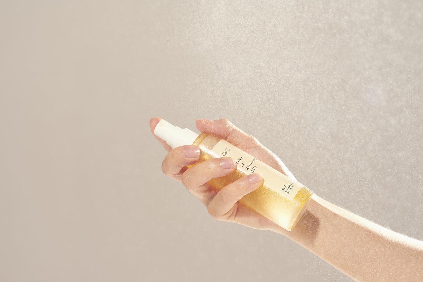 Sioris Time is Running Out Spray / Toner